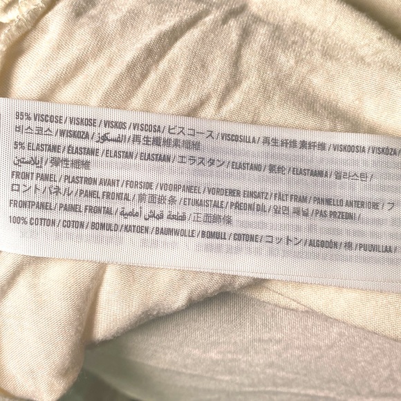 Hollister off-shoulder top - Picture 5 of 5